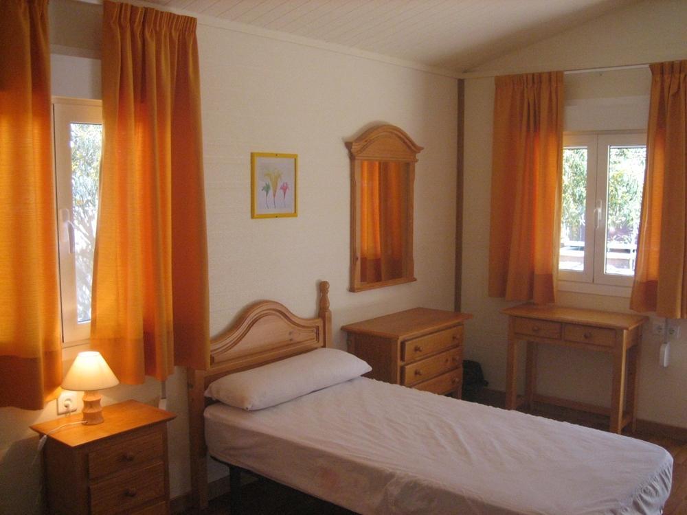 Hotel Camping Albergue Tau San José Esterno foto