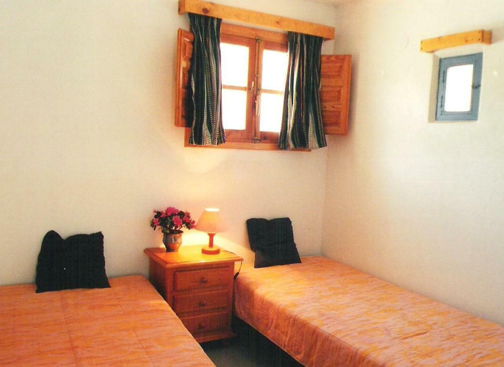 Hotel Camping Albergue Tau San José Esterno foto